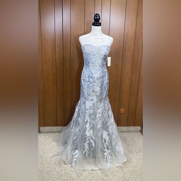 Rene Ruiz Collection Brocade Tulle Strapless Mermaid Gown size 4 - Picture 5 of 14